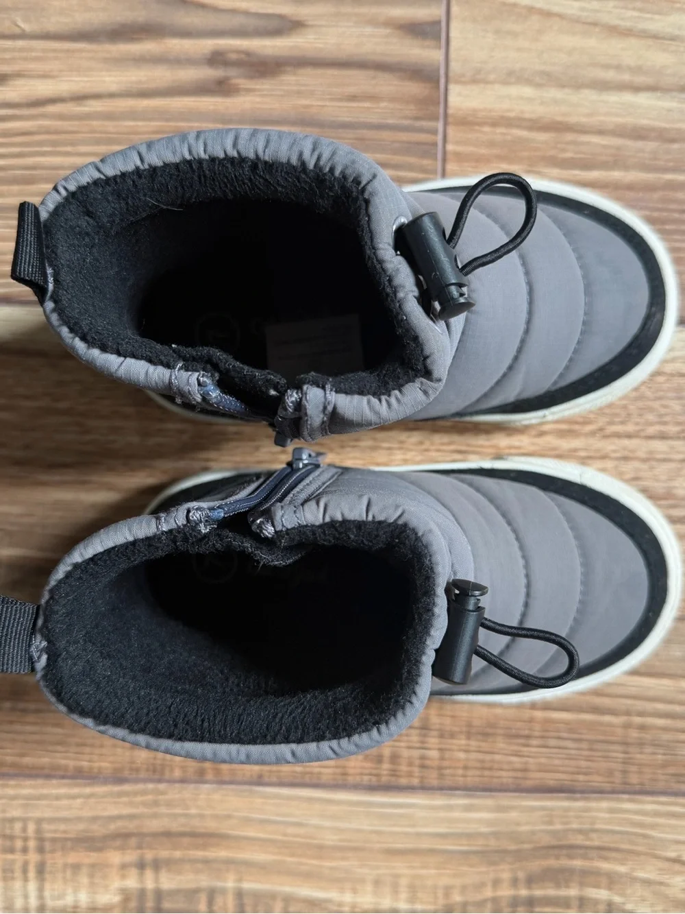 Cat and Jack Toddler Gray Quilted Winter Slip-On Boot Sneaker